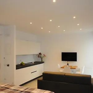 Aparthotel House Of Oscar, Adria